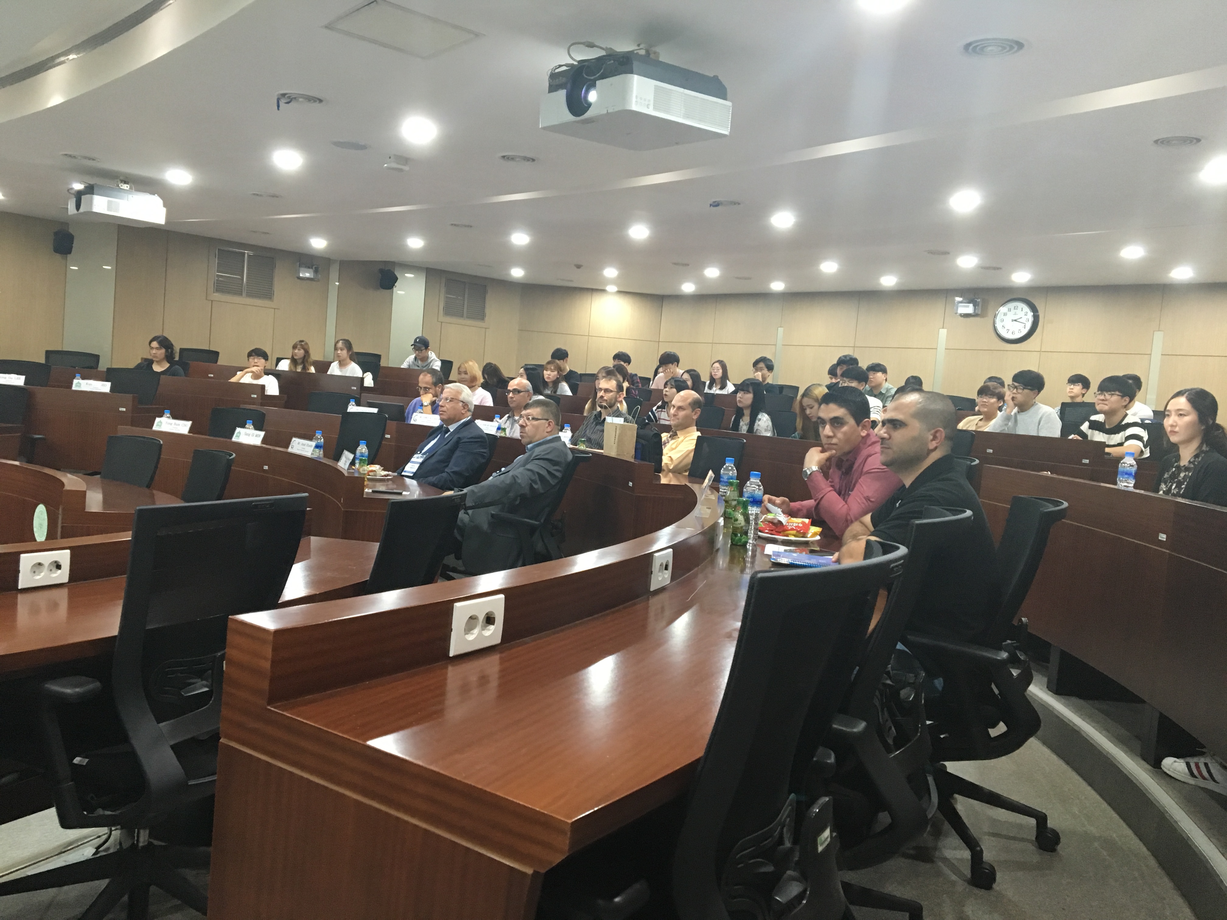 P20160906_141746749_70BEABA5-F276-44BA-83A7-B94C836DFF93.JPG 첨부 이미지